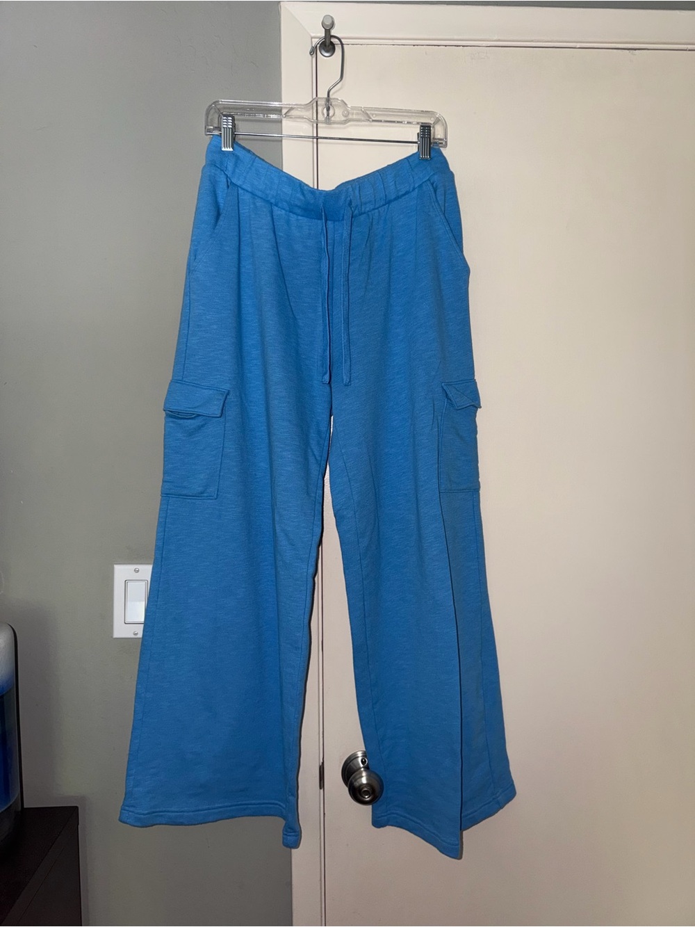 Colsie Sky Blue Cargo Wide Leg Sweats